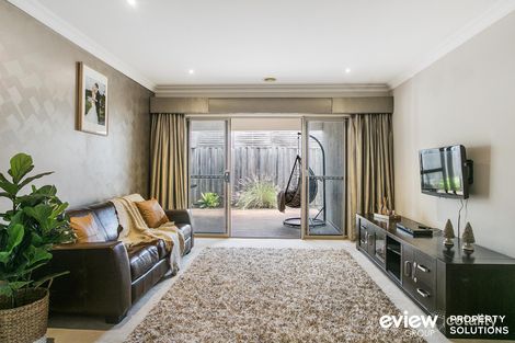 Property photo of 11 Emerald Rise Skye VIC 3977