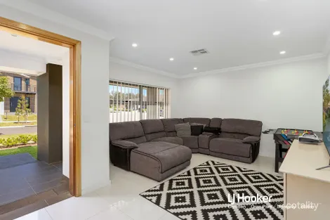 Property photo of 1 Daddo Street Oran Park NSW 2570
