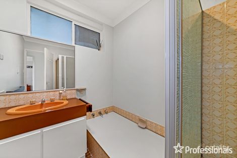 Property photo of 12 Goongarrie Drive Waikiki WA 6169