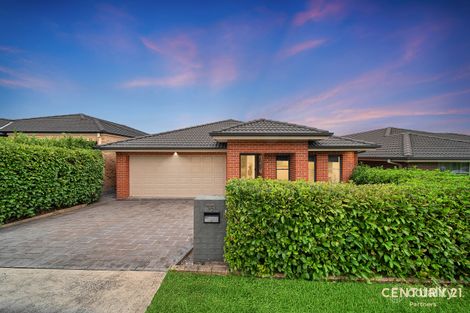 35 Stanley Ave, Middleton Grange, NSW 2171
