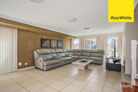 Property photo of 11 Domenic Close Hoxton Park NSW 2171