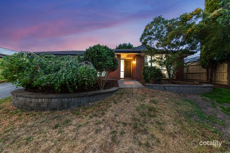 Property photo of 17 Gull Way Narre Warren South VIC 3805
