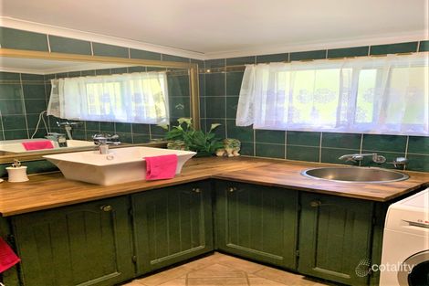 Property photo of 241 High Central Road Macleay Island QLD 4184