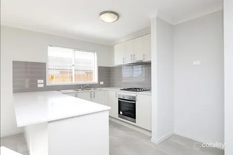 Property photo of 24 Hilda Drive Brookfield VIC 3338