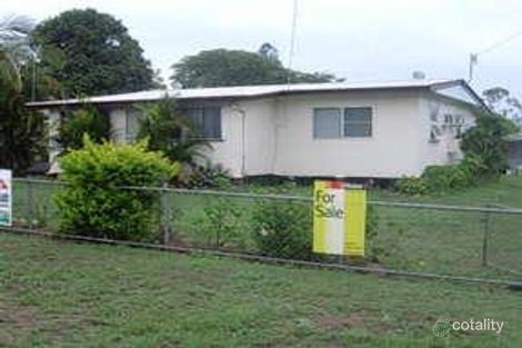 10 Barrow St, Gayndah, QLD 4625