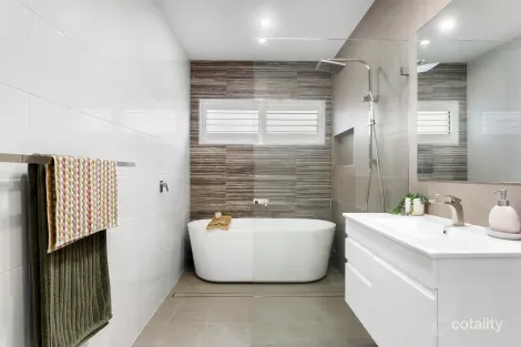 Property photo of 248 Scenic Drive Merewether Heights NSW 2291