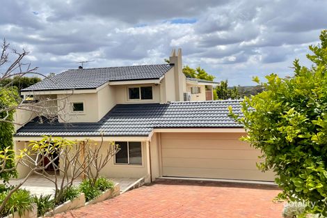 Property photo of 27 Luccombe Way Karrinyup WA 6018