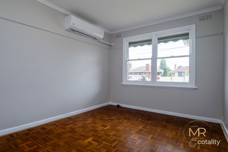 Property photo of 13 Moss Court Glenroy VIC 3046