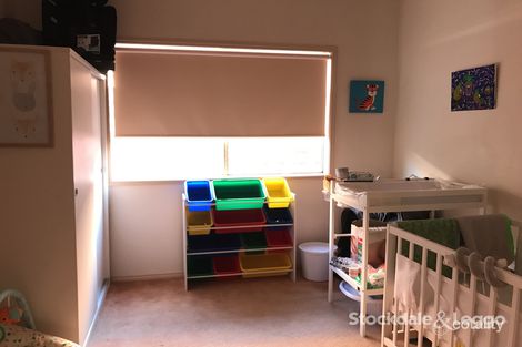 9 Hannah Pascoe Dr, Gowanbrae, VIC 3043