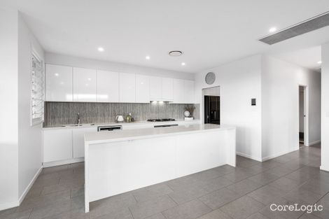Property photo of 6 Kitchener Street Wynnum QLD 4178