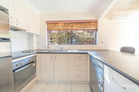 Property photo of 2/27 Mowatt Street Queanbeyan East NSW 2620