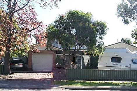 33 Fern Rd, Wilson, WA 6107