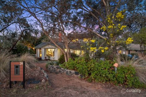 Property photo of 39 Blackman Crescent Macquarie ACT 2614