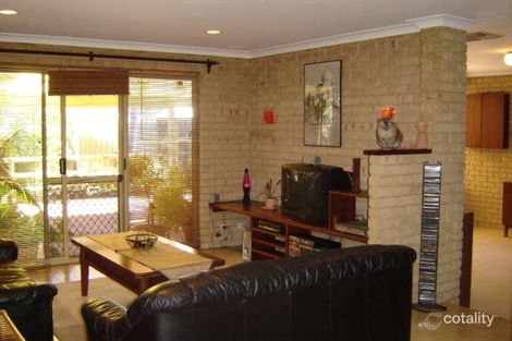 Property photo of 7 Burnby Cross Leeming WA 6149