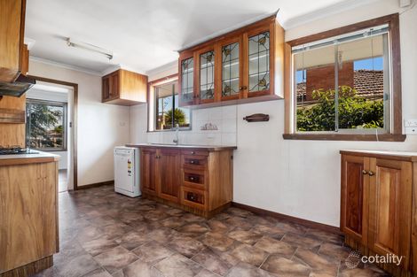 Property photo of 34 Robins Avenue Reservoir VIC 3073