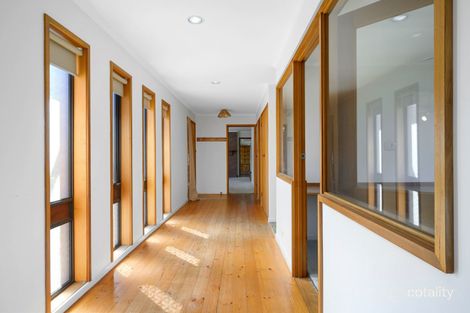 Property photo of 4 Golf Course Road Epsom VIC 3551