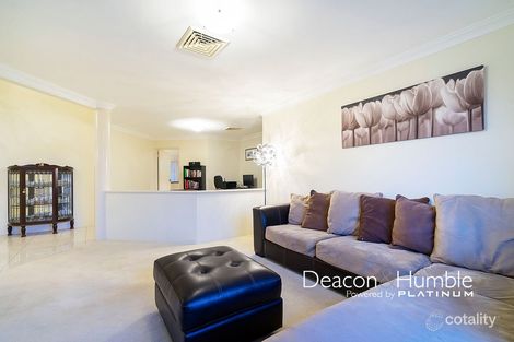 Property photo of 9 Dorneywood Way Landsdale WA 6065