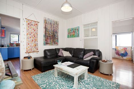 Property photo of 13 Manning Street Manning Point NSW 2430