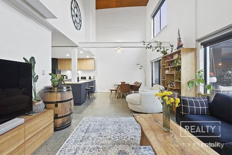 114d Deanmore Rd, Scarborough, WA 6019