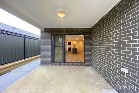 9 Coronado Ave, Craigieburn, VIC 3064