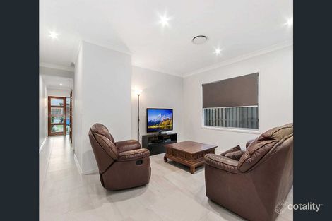 Property photo of 20 Lindeman Circuit Pimpama QLD 4209