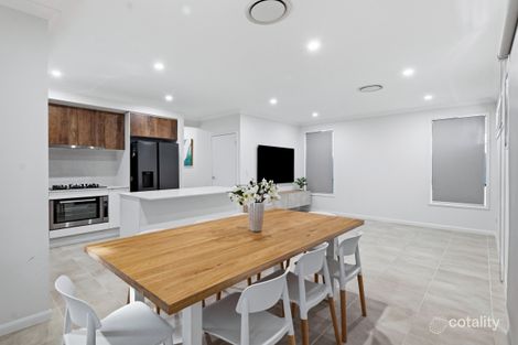 Property photo of 11 Long Reef Circuit Gregory Hills NSW 2557