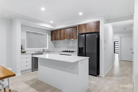 Property photo of 11 Long Reef Circuit Gregory Hills NSW 2557