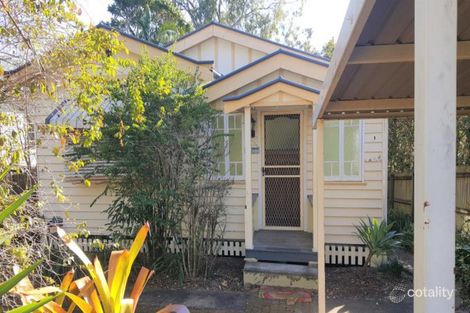 11 Carrington Rd, Indooroopilly, QLD 4068