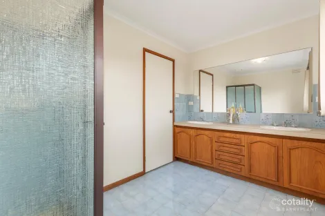 Property photo of 38 Clay Drive Doncaster VIC 3108