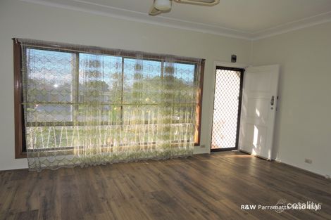 Property photo of 30 Mandoon Road Girraween NSW 2145