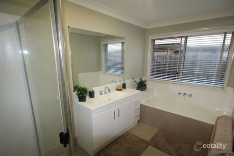 Property photo of 5 Huggins Avenue Yarrabilba QLD 4207