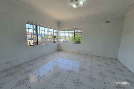 Property photo of 13 Myddleton Avenue Fairfield NSW 2165