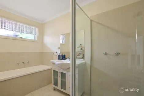 Property photo of 5/34 Longwarry Road Drouin VIC 3818