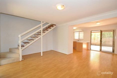 Property photo of 3/9 Sara Street Ashmore QLD 4214