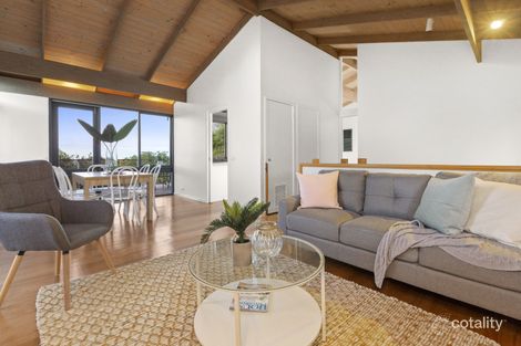 Property photo of 60 Glamorgan Crescent Mount Martha VIC 3934