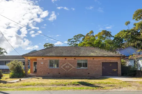Property photo of 100 Tomaree Road Shoal Bay NSW 2315