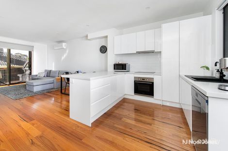 Property photo of 2/250 Hull Road Mooroolbark VIC 3138