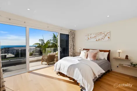 Property photo of 49 Barnhill Road Terrigal NSW 2260