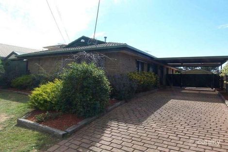 Property photo of 16 Quartok Avenue Werribee VIC 3030