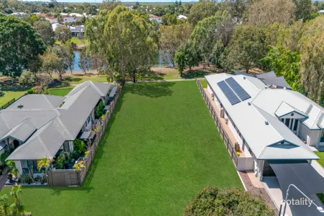 Property photo of 31 Lakeshore Circuit Idalia QLD 4811
