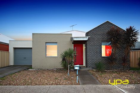Property photo of 13 Tumbalong Street Caroline Springs VIC 3023