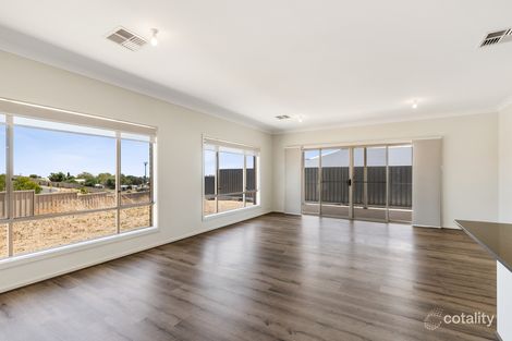 Property photo of 15 Emperor Way Onkaparinga Heights SA 5163