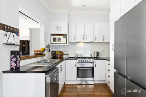 Property photo of 22 Daphne Street Barrack Heights NSW 2528