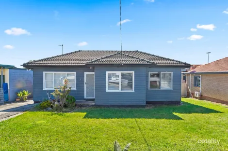 Property photo of 22 Daphne Street Barrack Heights NSW 2528