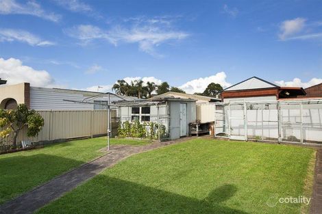 Property photo of 32 Acacia Avenue Albion Park Rail NSW 2527