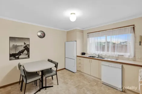 Property photo of 1 Shelley Close Grovedale VIC 3216