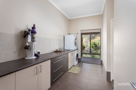 Property photo of 11 Holroyd Gardens Millbridge WA 6232