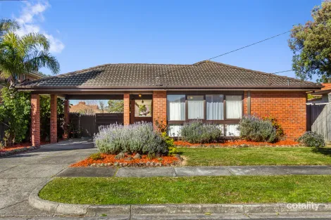 Property photo of 6 Cloverdale Close Burwood East VIC 3151