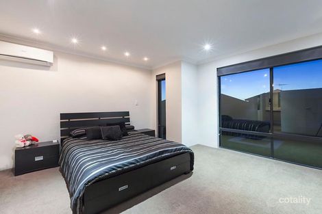 Property photo of 8 Sanctuary Gardens Ridgewood WA 6030