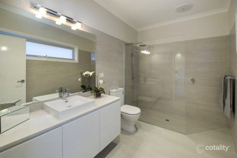 Property photo of 2/7 Walwa Street Mitcham VIC 3132